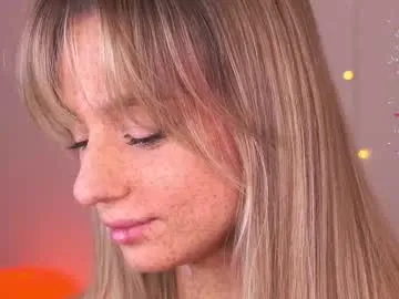 sellapink – webcam model profile photo Image 15