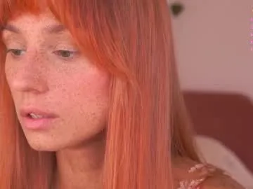 sellapink – webcam model profile photo Image 9