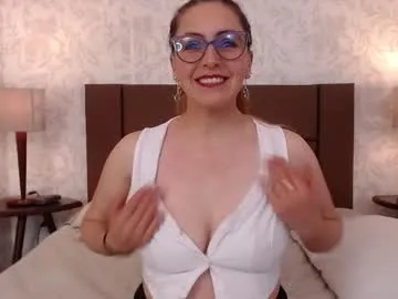 fit_vic – webcam model profile photo Image 9