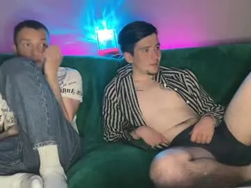 TwinksNextDoor – webcam model profile photo Image 6