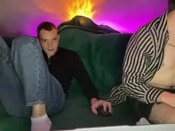 TwinksNextDoor – webcam model profile photo Image 7