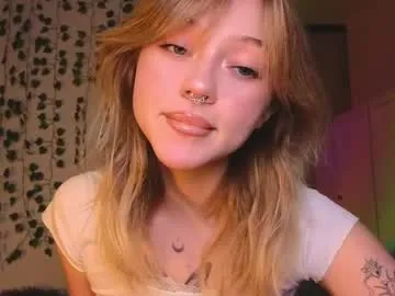 baby_adele chat room preview