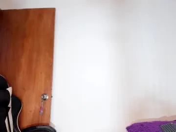 Megu_Melon – webcam model profile photo Image 10