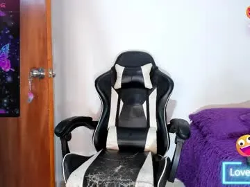 Megu_Melon – webcam model profile photo Image 2