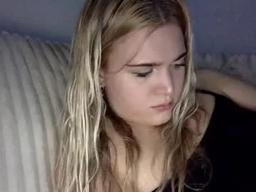 irohani_usagi – webcam model profile photo Image 15