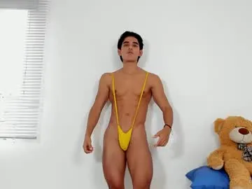 Kento26767 – webcam model profile photo Image 9