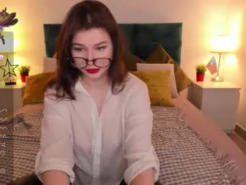 ksuhesa – webcam model profile photo Image 2