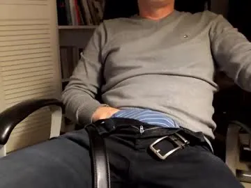 niuniuhenhuai2025 – webcam model profile photo Image 10