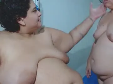 big_small_horny Image 14