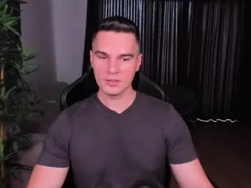 bisexualmilf – webcam model profile photo Image 13