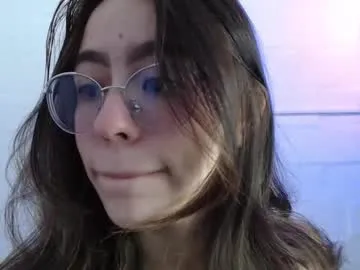 Todays_Dream – webcam model profile photo Image 9