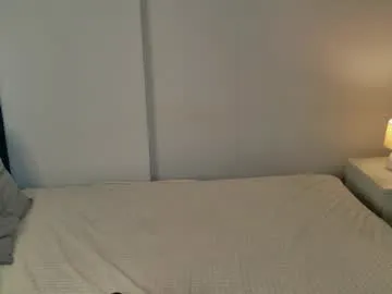 AuroraBoreal69 – webcam model profile photo Image 7