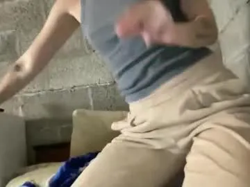 bisexualmilf – webcam model profile photo Image 15