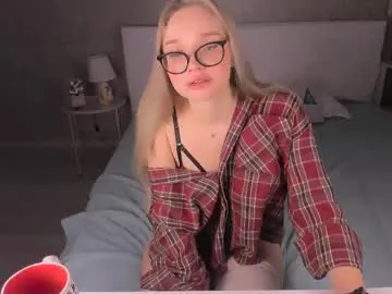 boysloveblondee Image 2