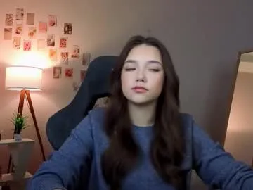 SallyDinosaur chat room preview Image 2