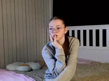 skinny_candy18 – webcam model profile photo Image 2