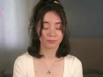 naomiumiu – webcam model profile photo Image 5