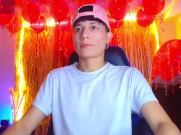 maidabuoy – webcam model profile photo Image 13