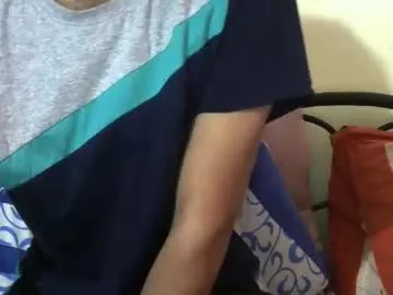 roouse – webcam model profile photo Image 11