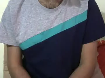 roouse – webcam model profile photo Image 14