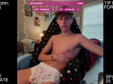 TwinksNextDoor – webcam model profile photo Image 10