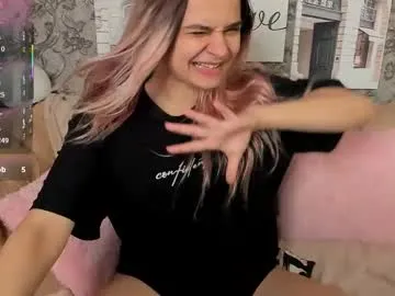 nickyplus – webcam model profile photo Image 8