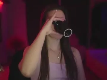 trishasafran chat room preview Image 12