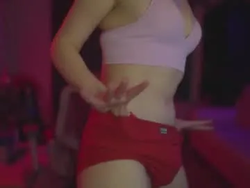 trishasafran chat room preview Image 3