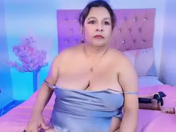 fit_vic – webcam model profile photo Image 2