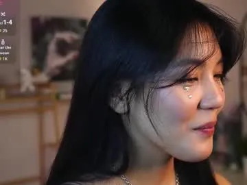 secret_dream415 – webcam model profile photo Image 17