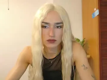 alexandjohntv – webcam model profile photo Image 6