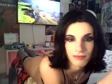 WitchAnnie – webcam model profile photo Image 7