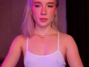 TwinksNextDoor – webcam model profile photo Image 3