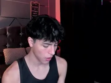 Gaia33 – webcam model profile photo Image 11