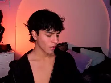 Gaia33 – webcam model profile photo Image 18