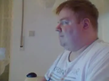 little_show_sexy – webcam model profile photo Image 10