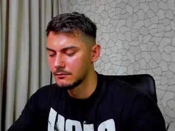 seloloko20 – webcam model profile photo Image 3