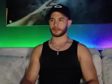 hornyshow_tv – webcam model profile photo Image 15