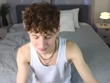 misschaotic_ chat room preview Image 16