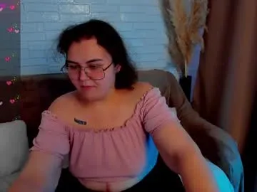 curvy_janie – webcam model profile photo