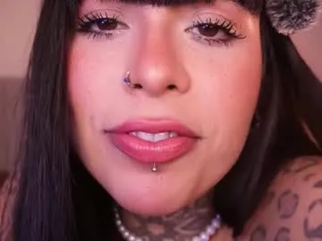 shy_college_girl chat room preview Image 5