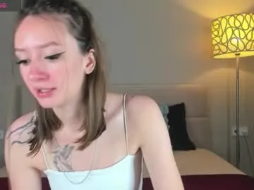 _ur_shy_bambi – webcam model profile photo Image 13