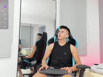 WitchAnnie – webcam model profile photo Image 16