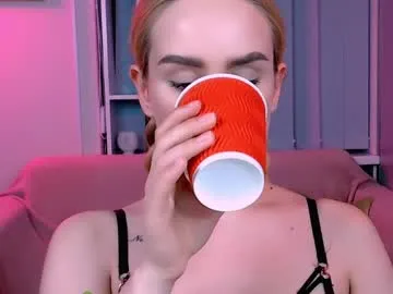 hornyshow_tv – webcam model profile photo Image 5