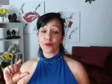 fit_vic – webcam model profile photo Image 9