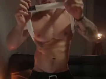 little_show_sexy – webcam model profile photo Image 16