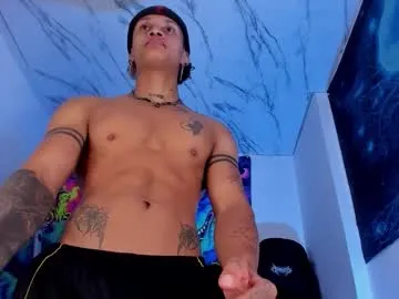 hornyshow_tv – webcam model profile photo Image 16