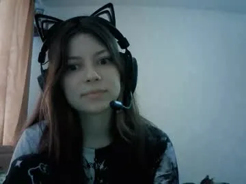 petites_perles – webcam model profile photo Image 5