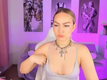 TwinksNextDoor – webcam model profile photo Image 13