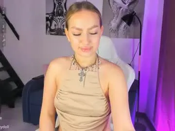 TwinksNextDoor – webcam model profile photo Image 16